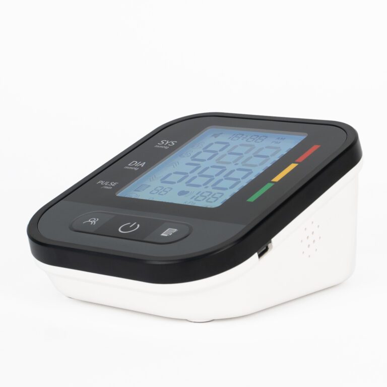 Tensiómetro digital de brazo con voz - Reddyz AOJ-30F
