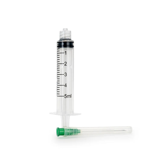 Jeringa Hipodérmica Estéril de 5 ML Aguja 21 G X 1 1/2" CAJA 100 UND