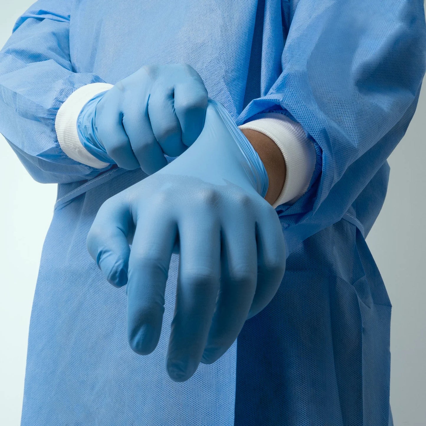Guantes Estériles De Látex Empolvados Blancos CAJA 50 PARES