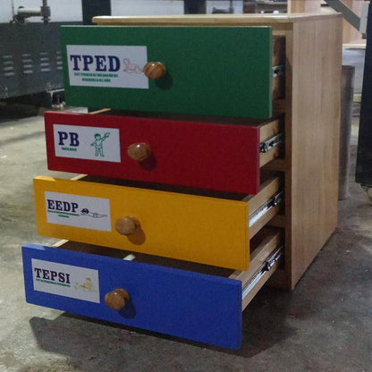 Mueble de Madera con Baterías de Evaluación TAP, TEPSI y EEDP