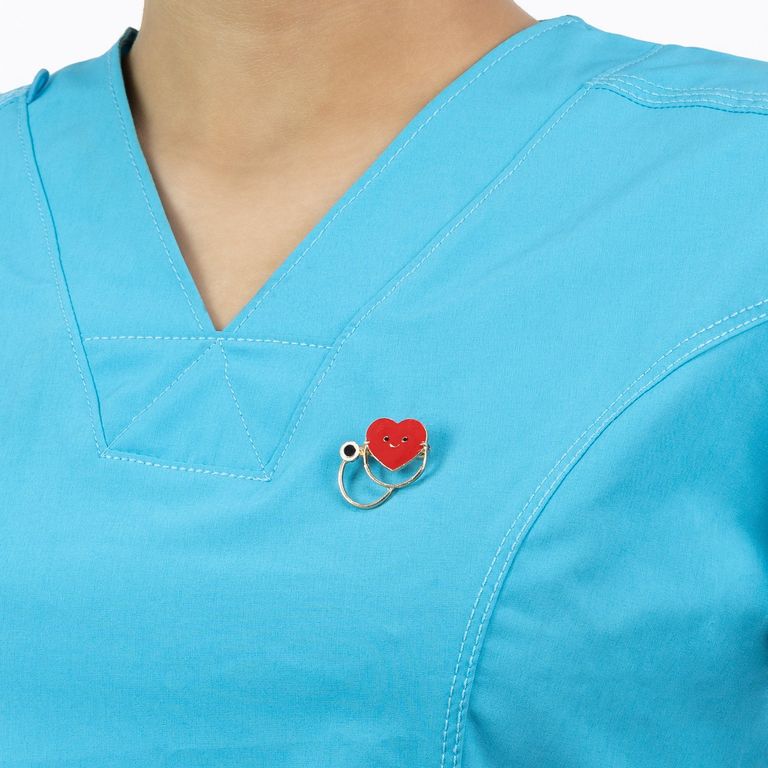 Pin Médico de Metal Kamed Corazón Feliz
