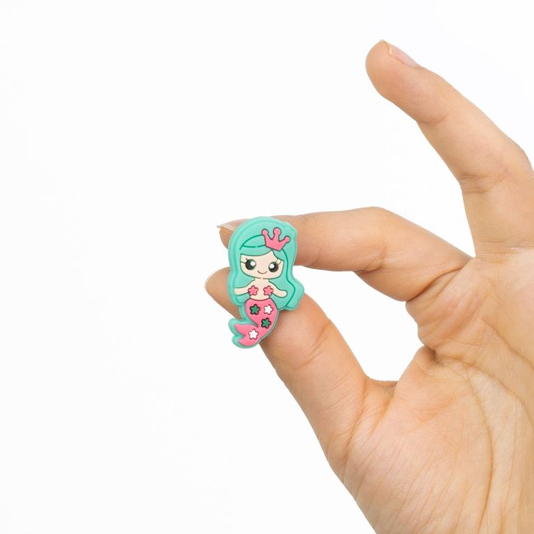 Pin Decorativo para Estetoscopio Kamed Sirenita