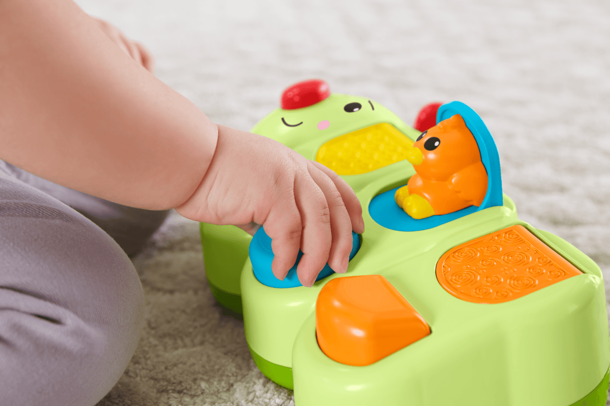 Oruga de Actividades Sensoriales para Bebé FISHER-PRICE GCM80