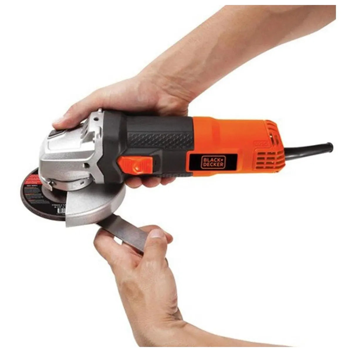 Esmeril Angular 4 1/2" 820 W BLACK+DECKER G720