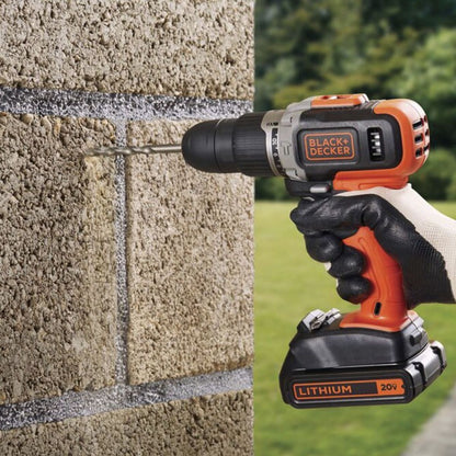Taladro Percutor Inalámbrico 3/8" 20 V MAX con Batería 1.5 Ah BLACK+DECKER BCD704C1-B2
