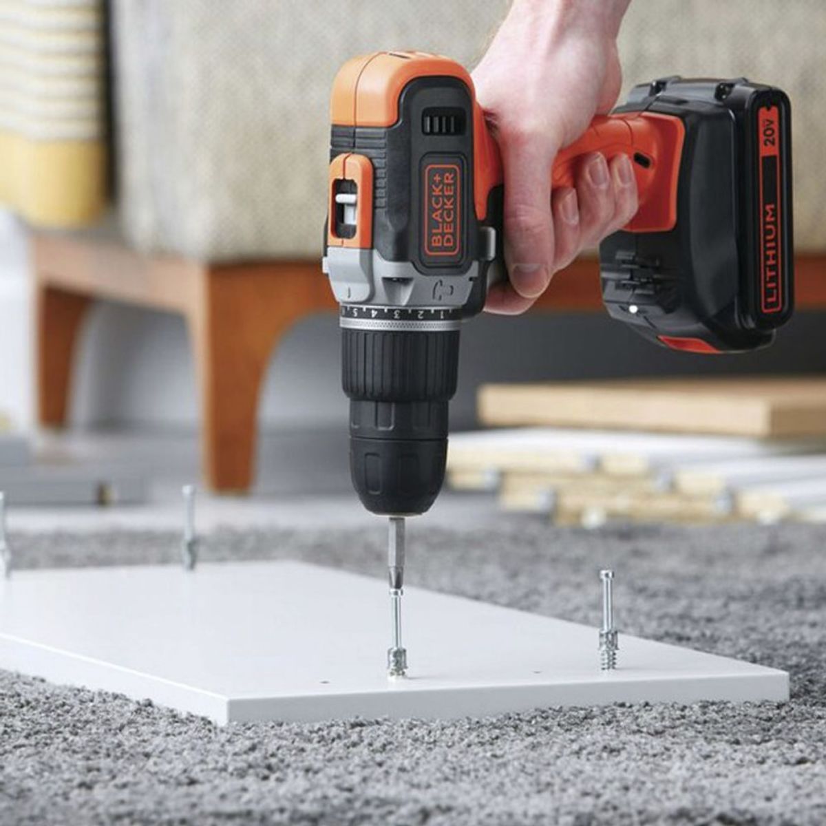 Taladro Percutor Inalámbrico 3/8" 20 V MAX con Batería 1.5 Ah BLACK+DECKER BCD704C1-B2